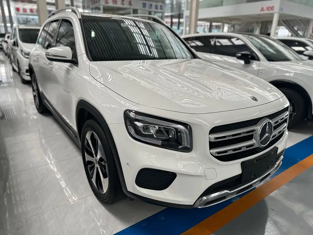 Mercedes-Benz GLB — миниатюра 3