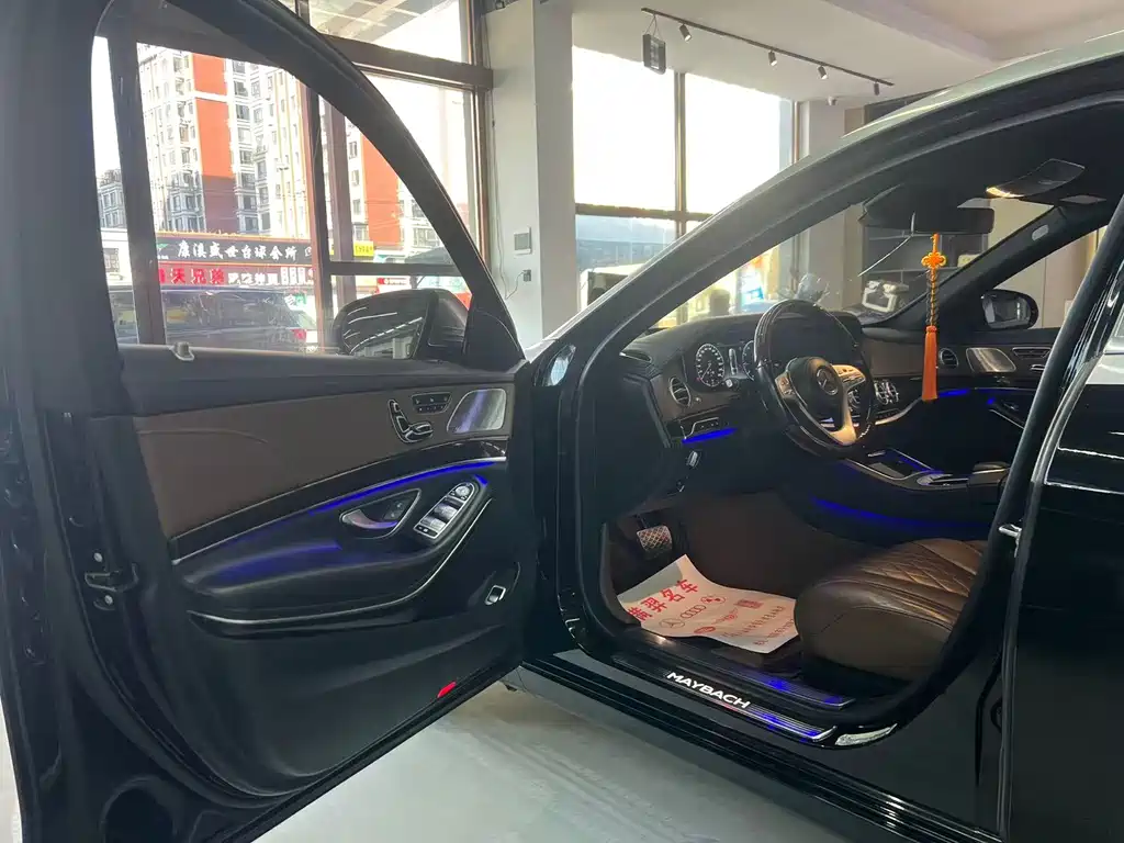 MERCEDES-BENZ MAYBACH S CLASS