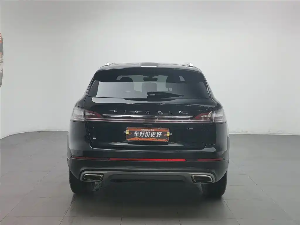 Lincoln Nautilus 2019 2.0T V