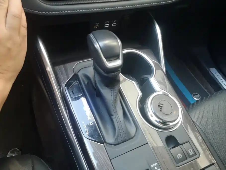 Toyota Highlander — миниатюра 16