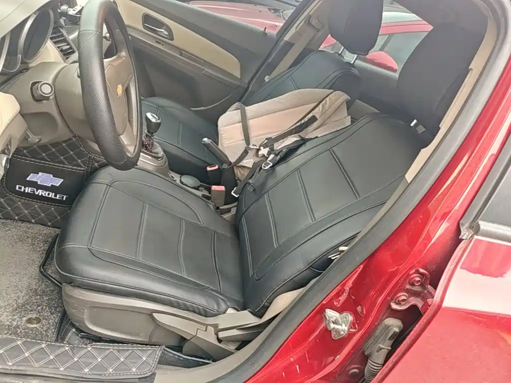 Chevrolet Cruze — миниатюра 15