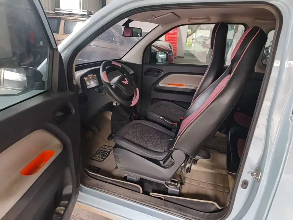 Wuling MINIEV — миниатюра 16