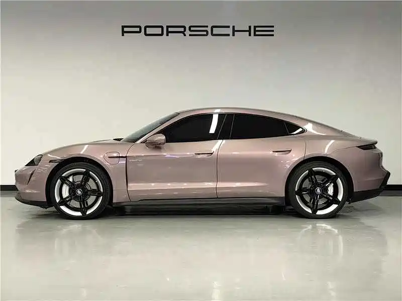 Porsche Taycan — миниатюра 4