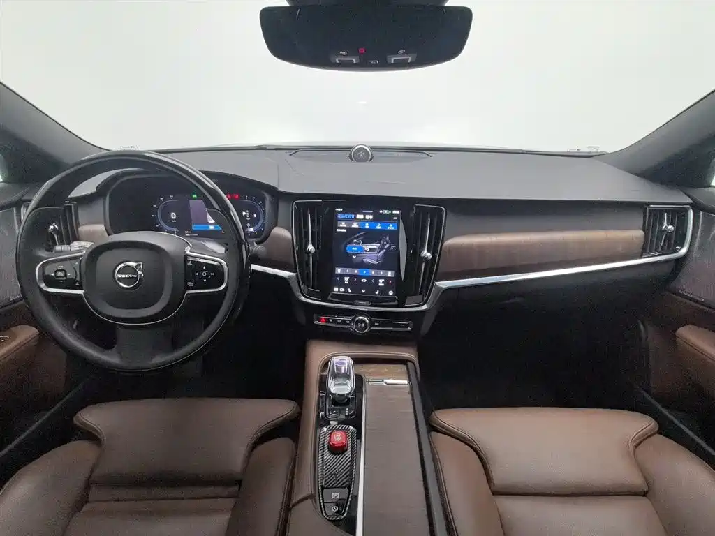 Volvo S90 2023 B5 Luxury