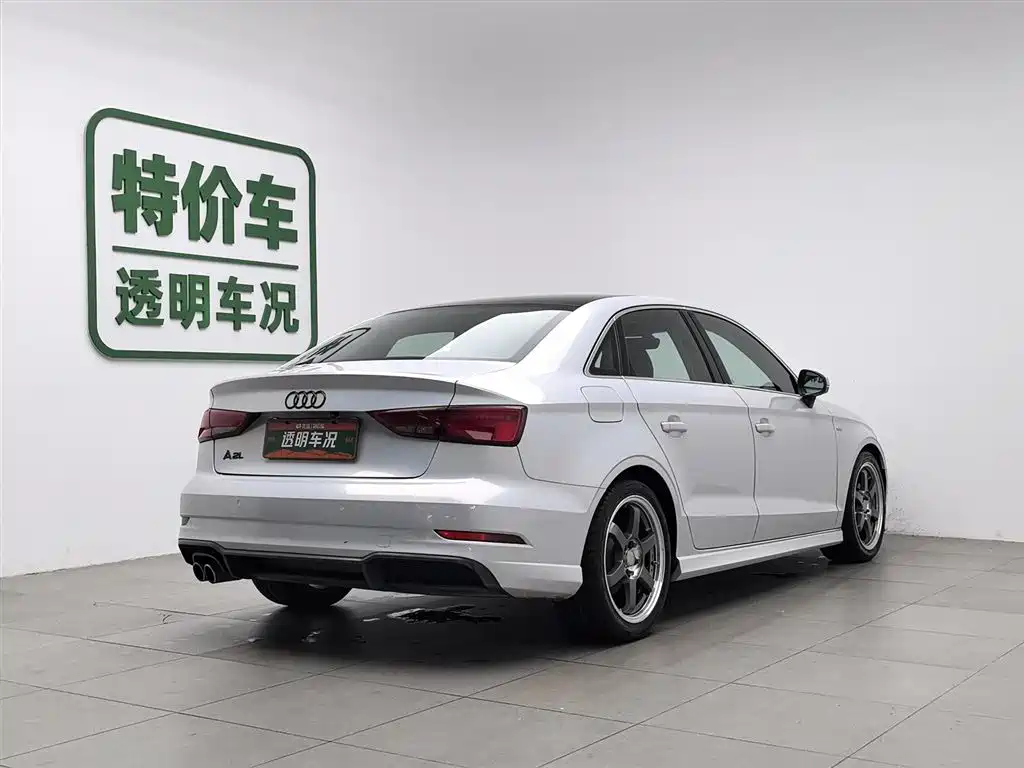 Audi A3 2017 Limousine 35 TFSI Fashion