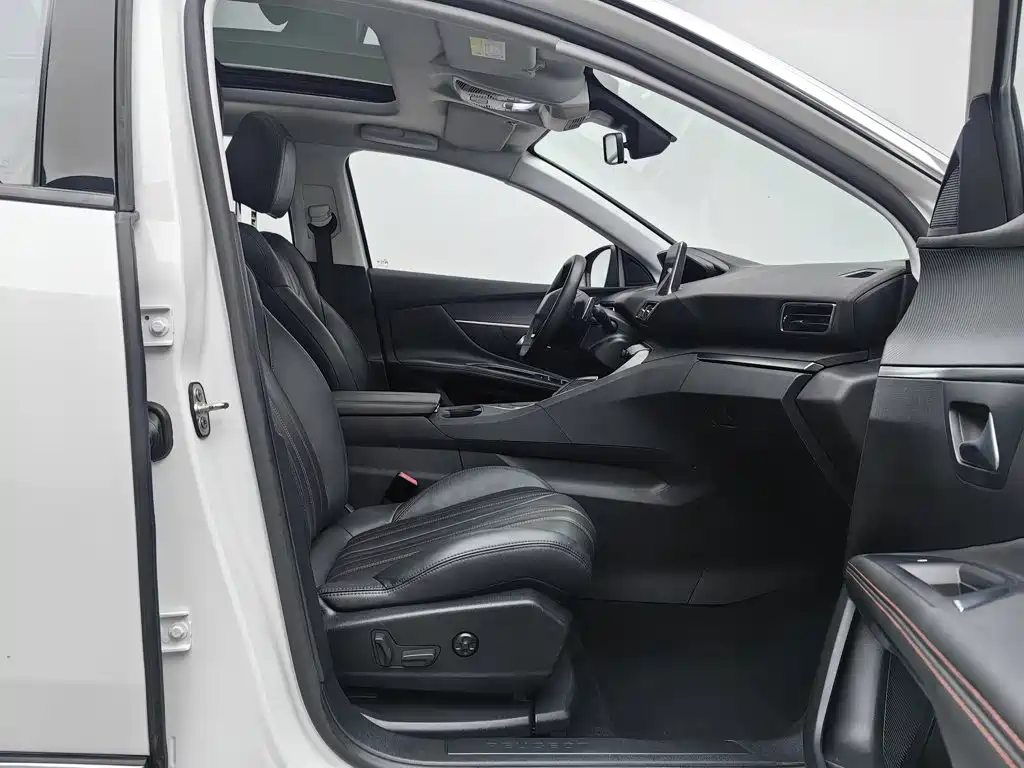 Peugeot 4008 — миниатюра 23