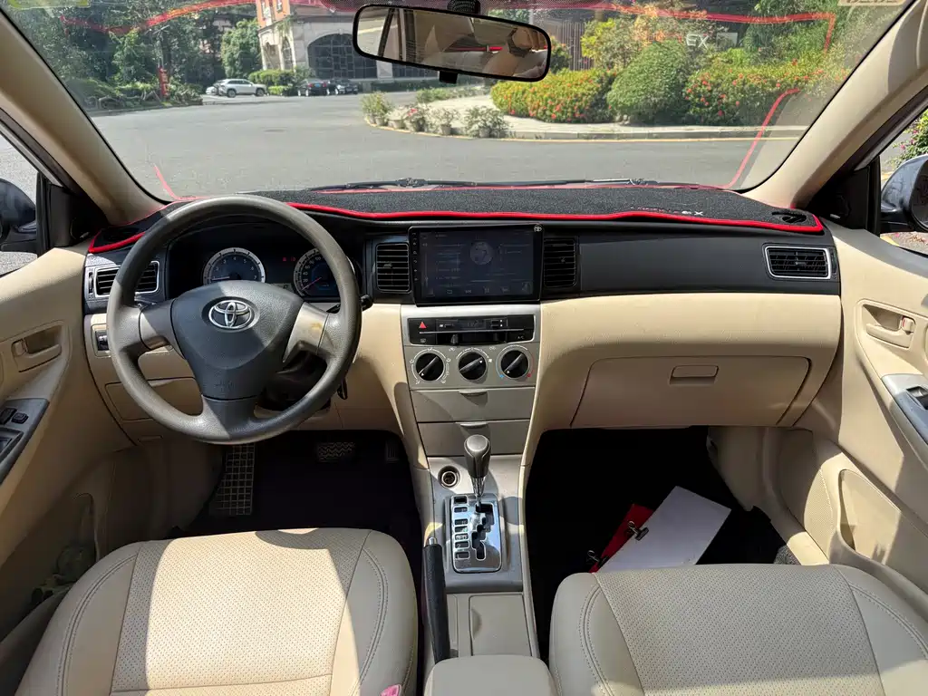 Toyota Corolla — миниатюра 12