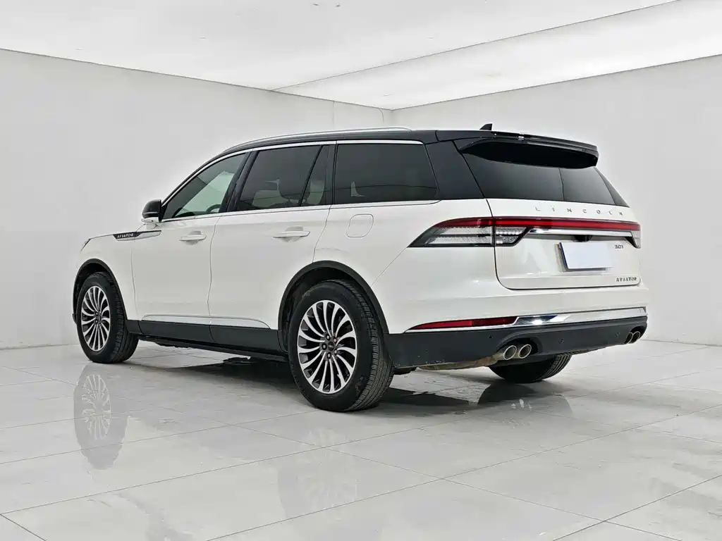 Lincoln Aviator 2020 3.0T V6