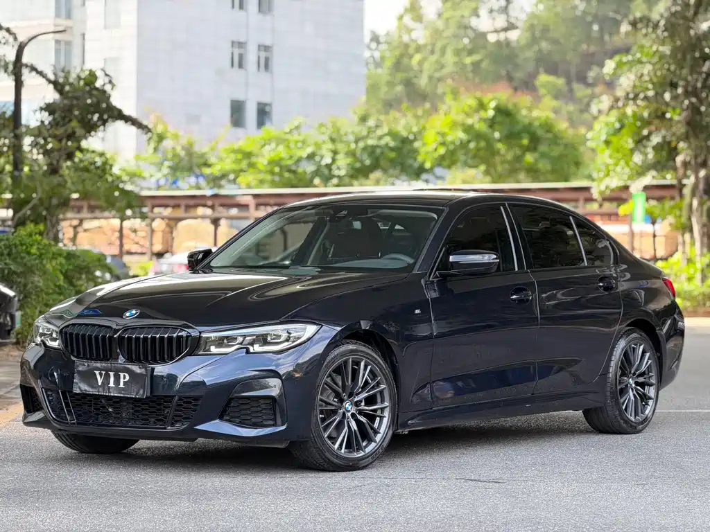 BMW 3 Series 2022