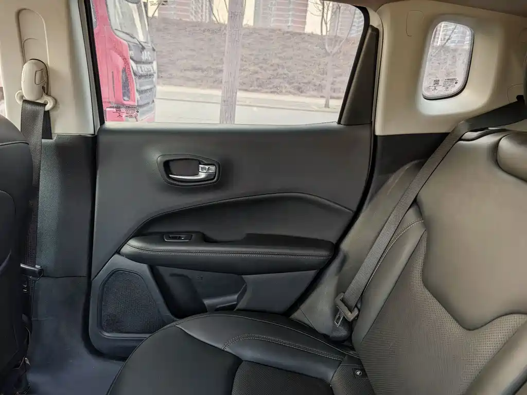 Jeep Compass 200T Auto Home Enjoy Edition, фото 13