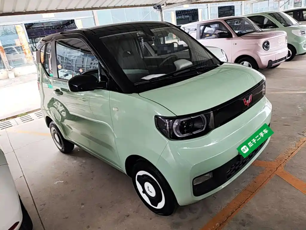 Wuling MINIEV — миниатюра 4