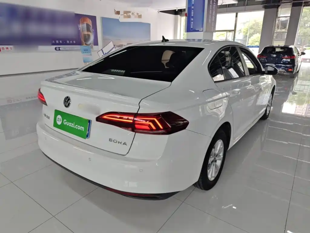 Volkswagen Bora — миниатюра 7