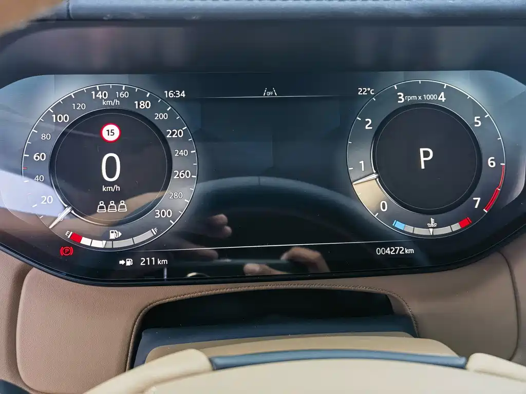 Land Rover Range Rover — миниатюра 6