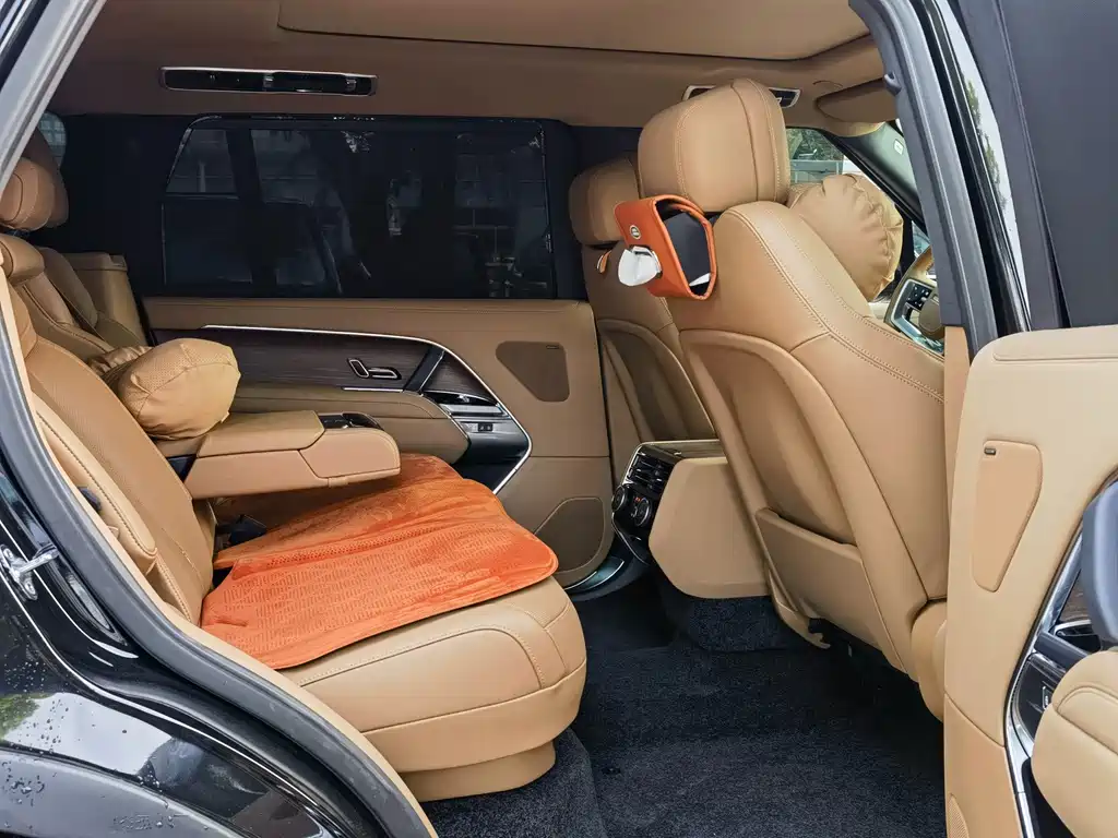 Land Rover Range Rover — миниатюра 12
