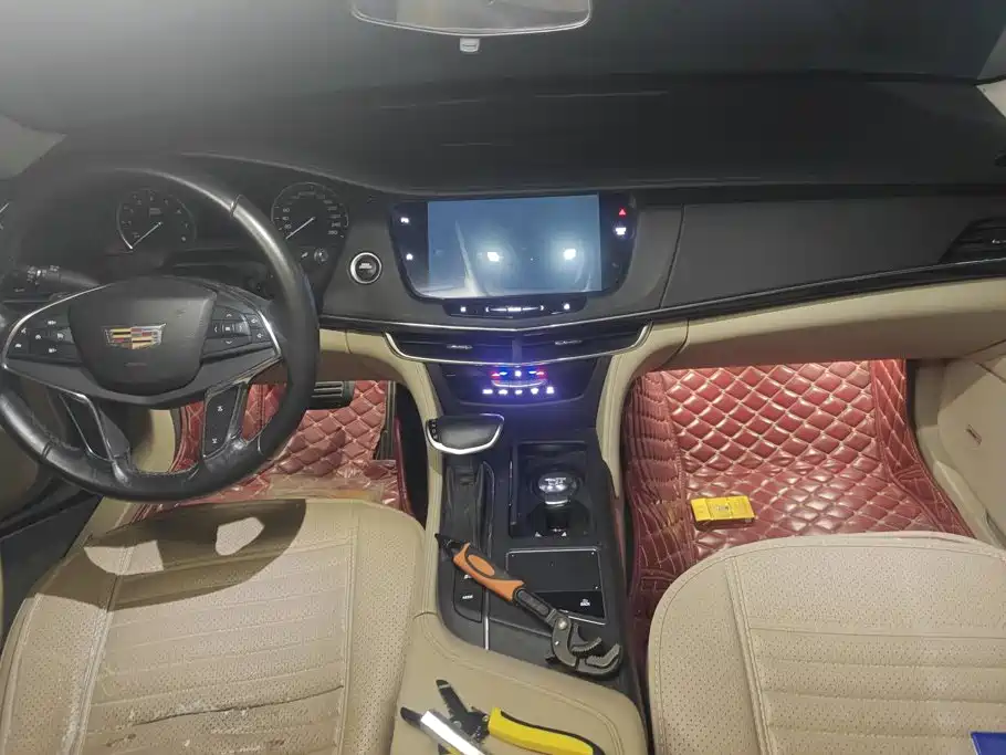 Cadillac CT6 — миниатюра 12