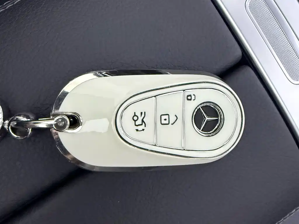 Mercedes-Benz CLE — миниатюра 21