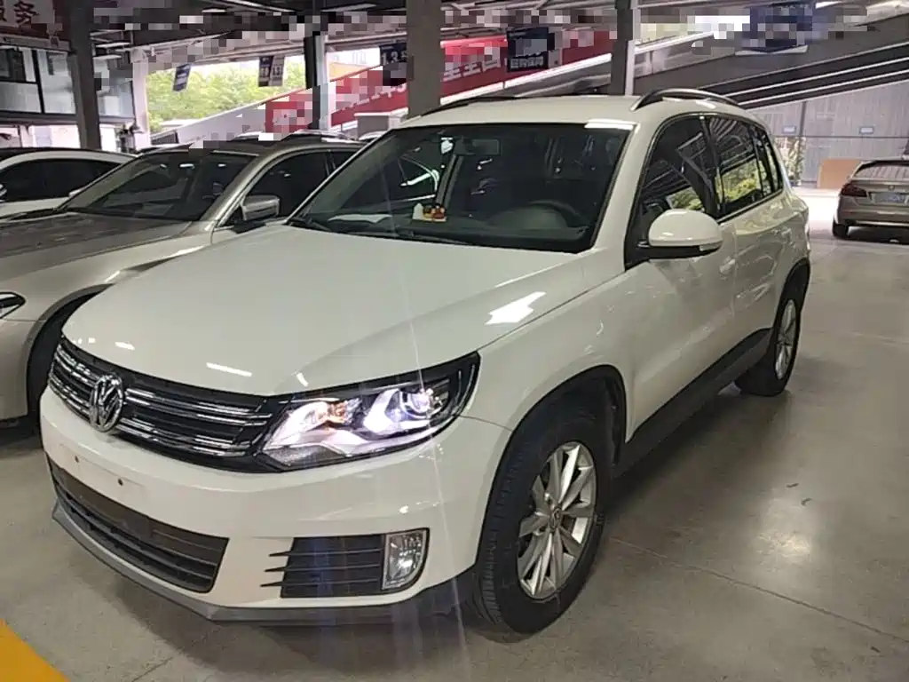 Volkswagen Tiguan — миниатюра 2