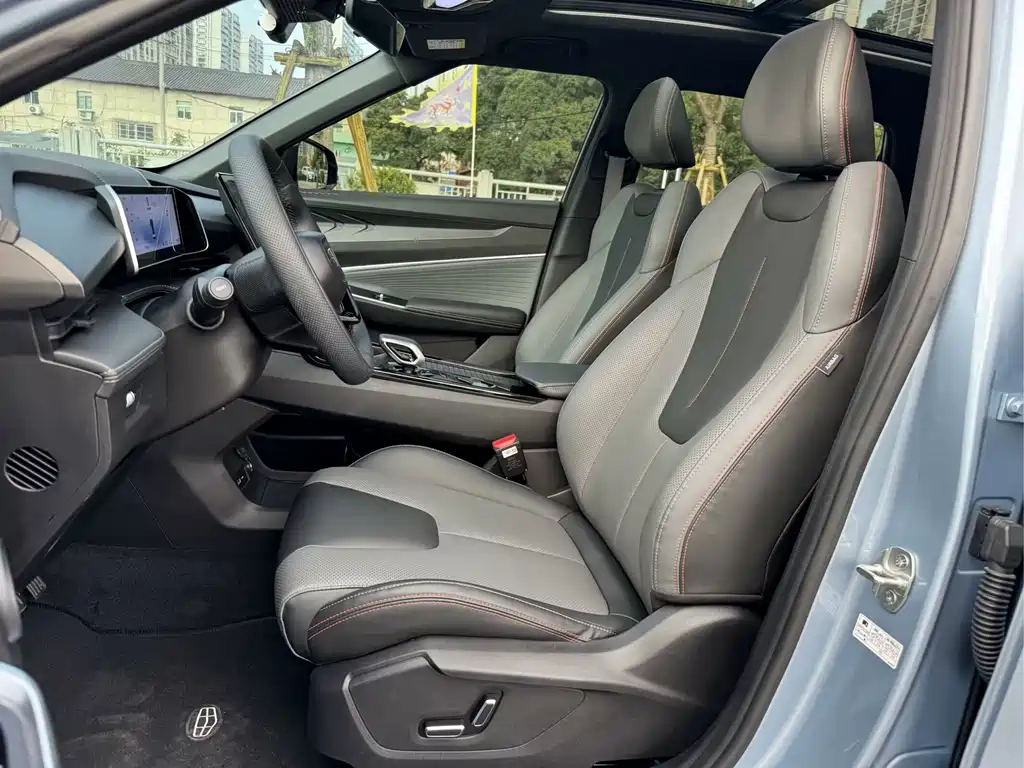 GEELY AUTOMOBILE BOYUE