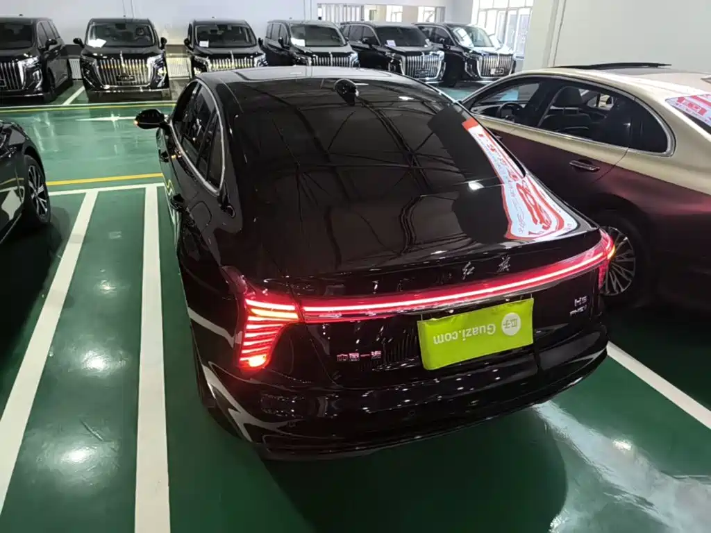 Hongqi Hongqi H5 PHEV — миниатюра 5