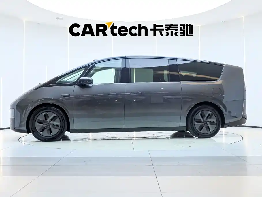 Li Auto Li MEGA — миниатюра 8