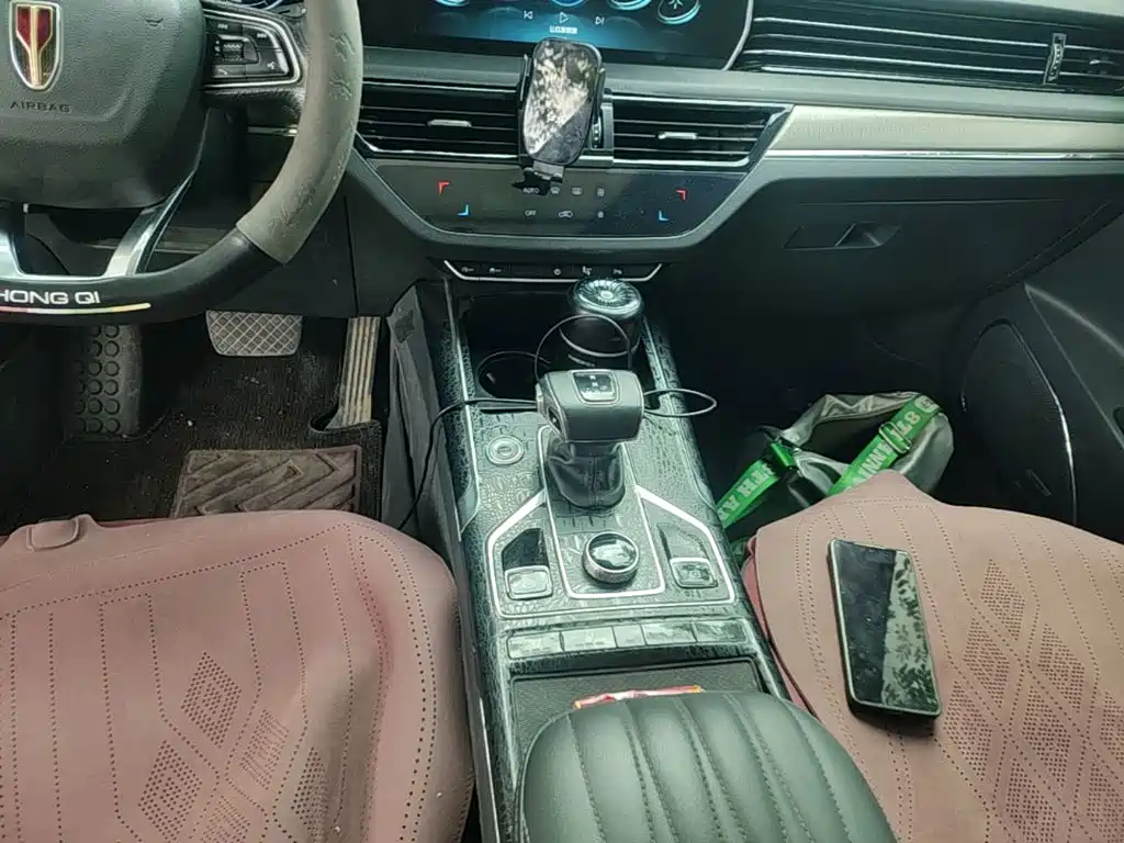 Hongqi Hongqi HS5 — миниатюра 14