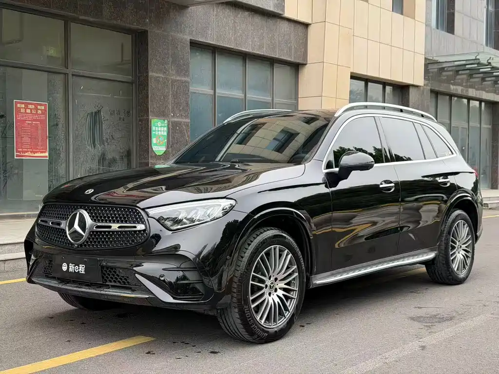Mercedes-Benz GLC 2023 GLC 300 L 4MATIC 5 мест