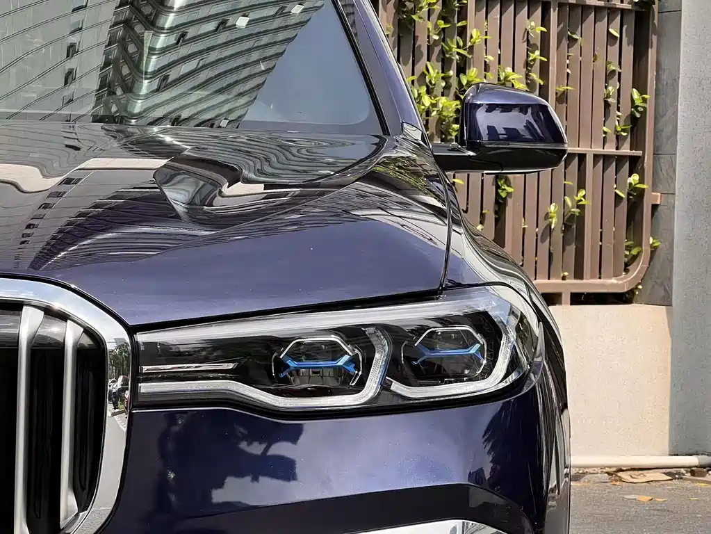 BMW X7 — миниатюра 9