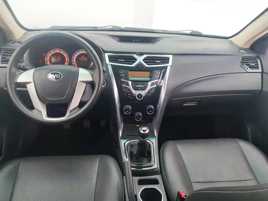 BYD F3 — миниатюра 12