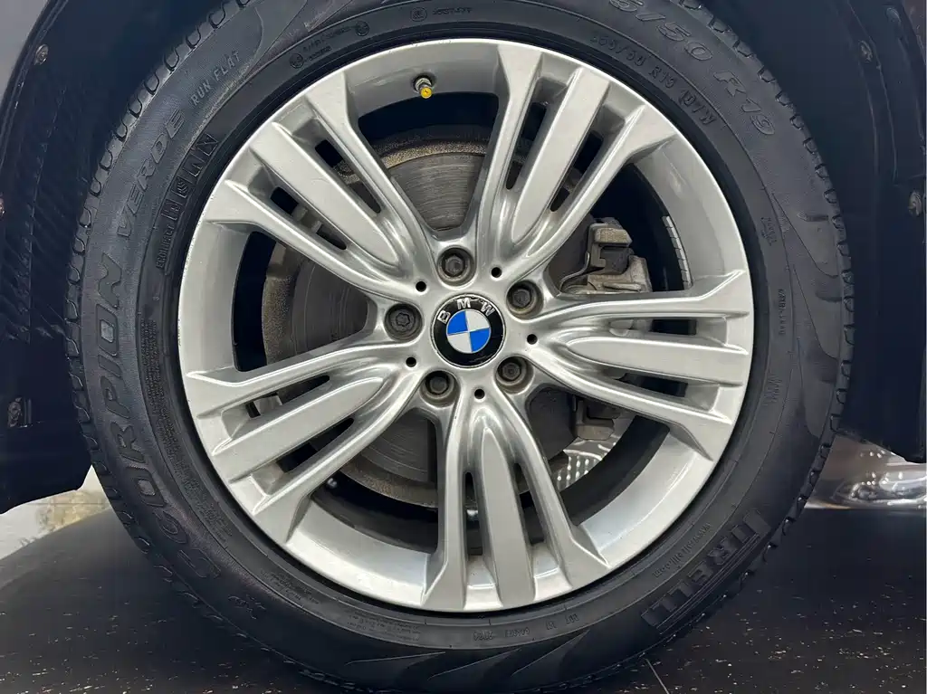 BMW X5 (Import) — миниатюра 15