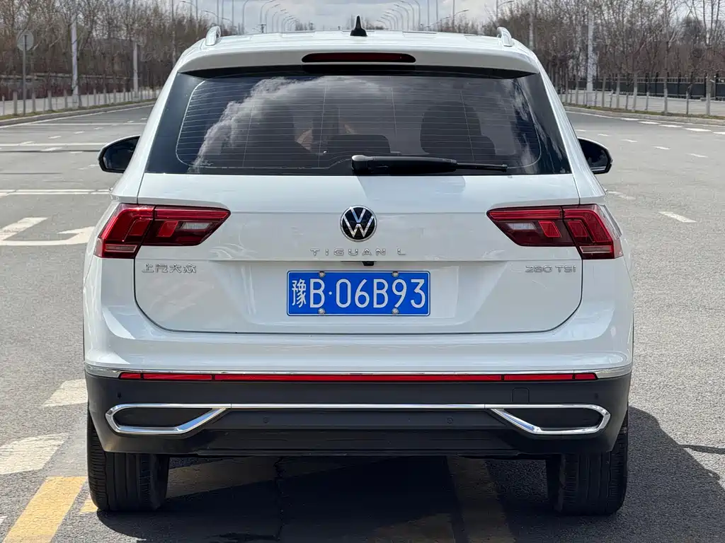 Volkswagen Tiguan L L 2023 280TSI AT