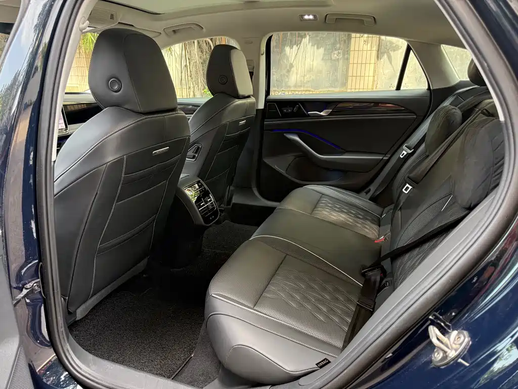 Volkswagen Magotan 2024 380TSI DSG