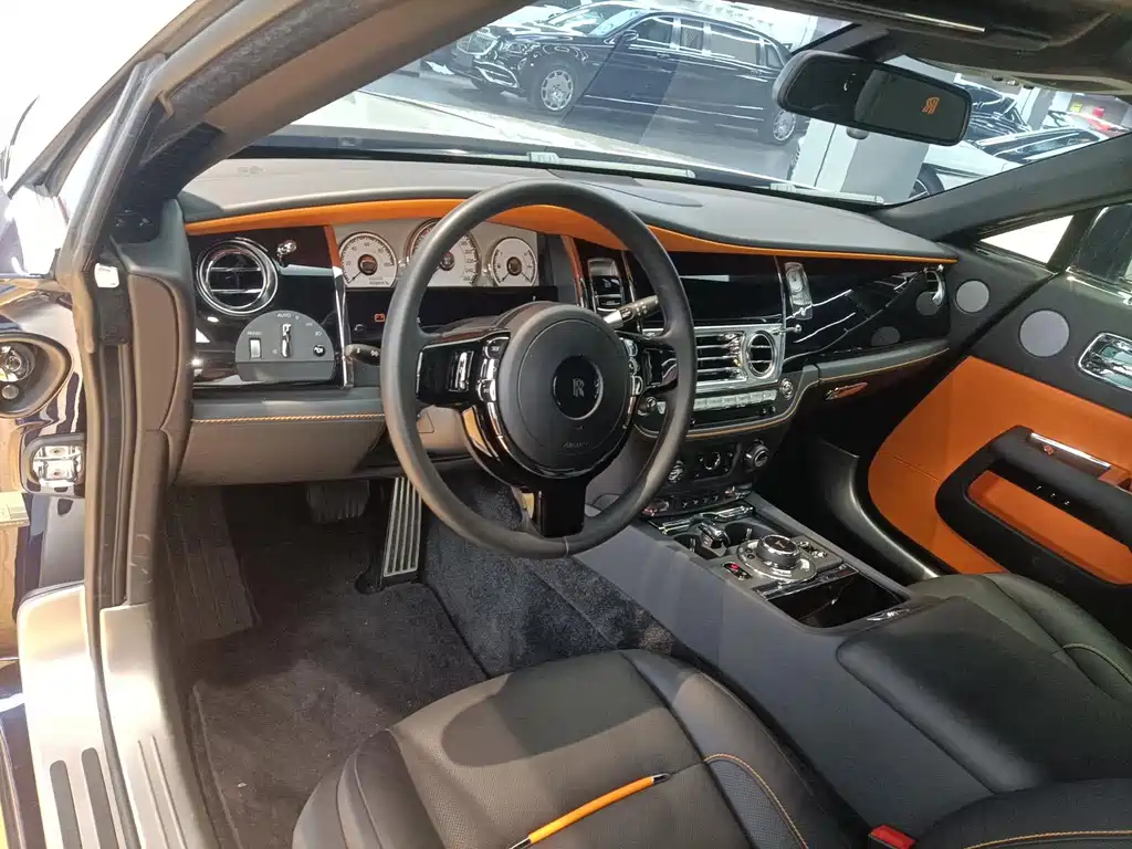 Rolls-Royce Dawn — миниатюра 4