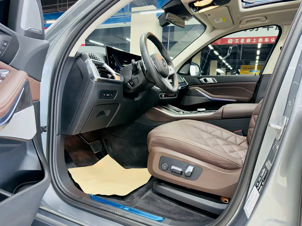 BMW X5 — миниатюра 7