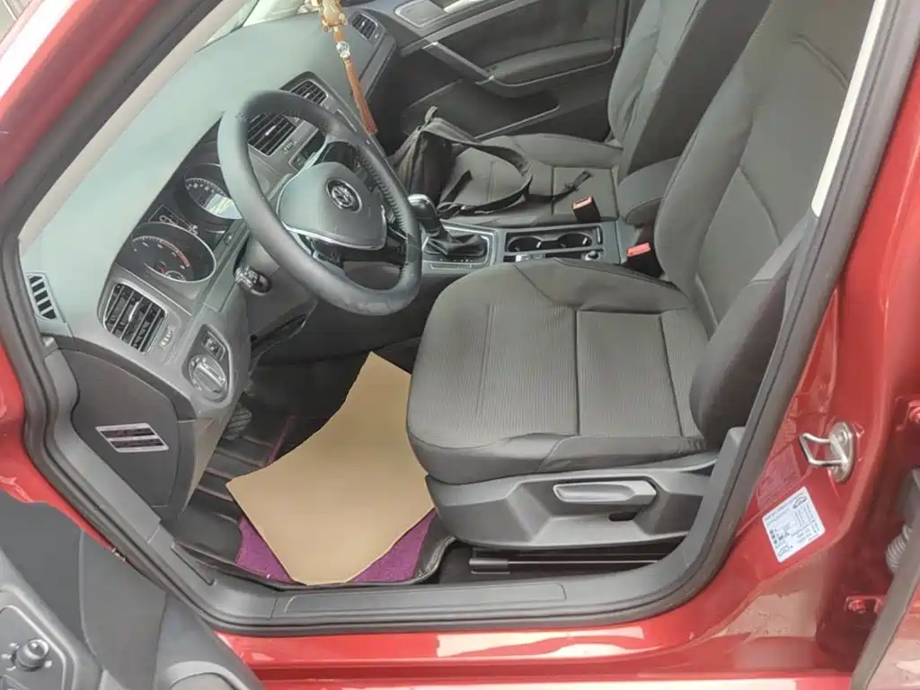 Volkswagen Golf — миниатюра 15