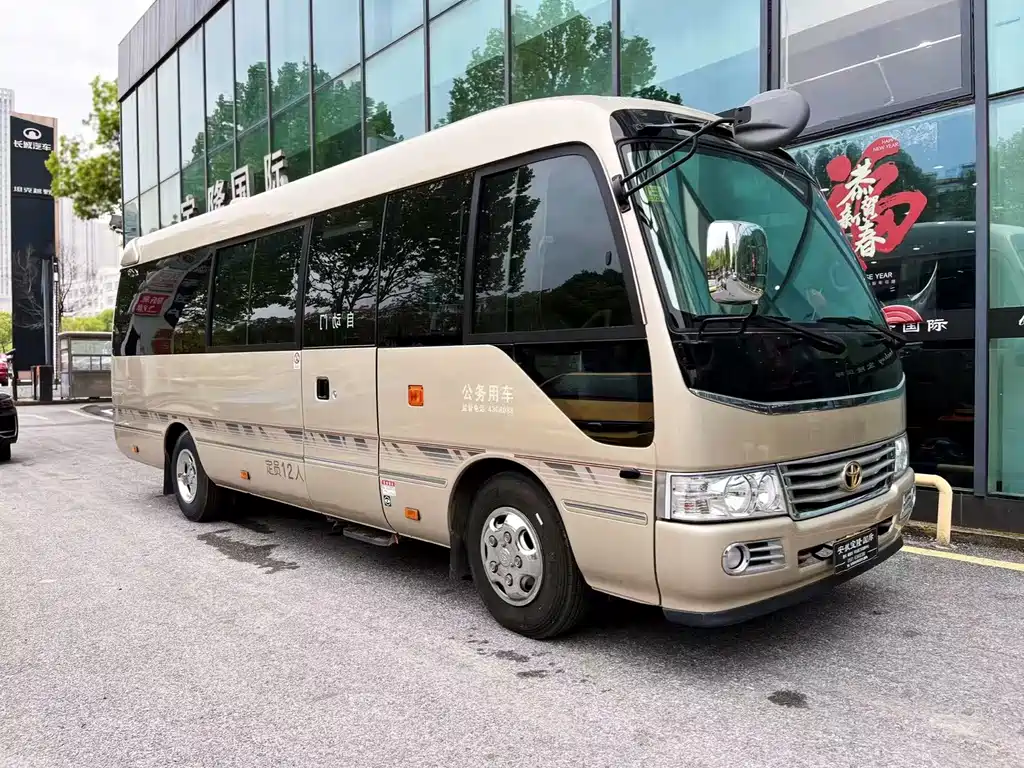 Купить Toyota Coaster