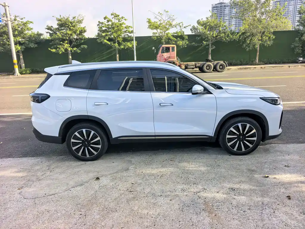 Fulwin Fengyun T8 — миниатюра 9