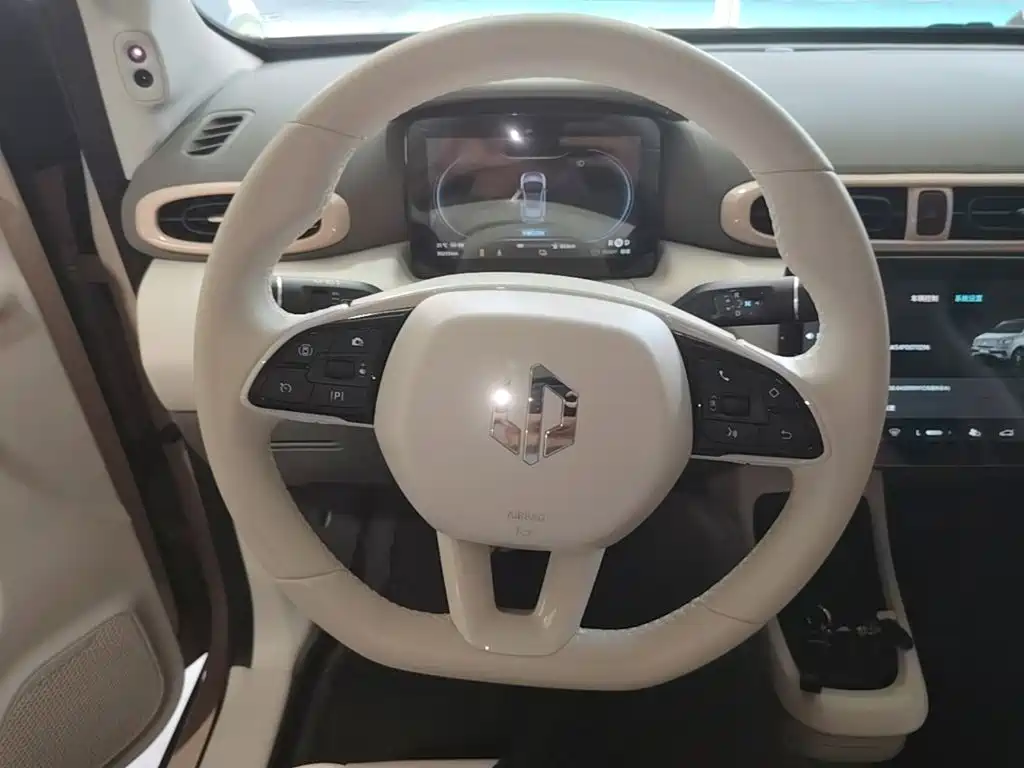 Leapmotor Leapmotor T03 — миниатюра 11