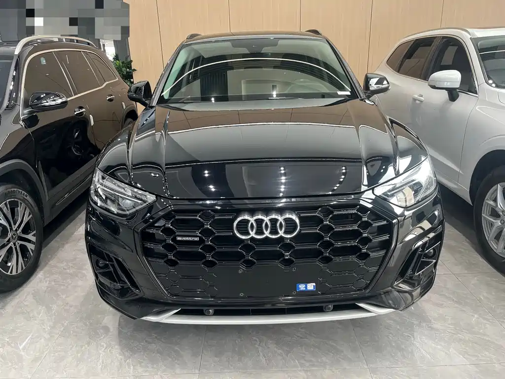 Audi Q5L 2022 40T RS