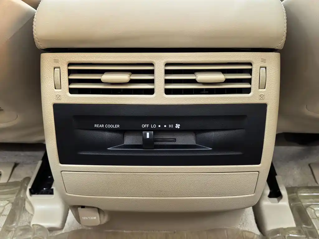 Toyota Land Cruiser — миниатюра 15