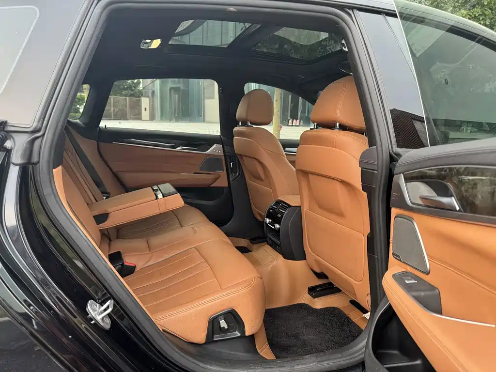 BMW 6 Series GT — миниатюра 16