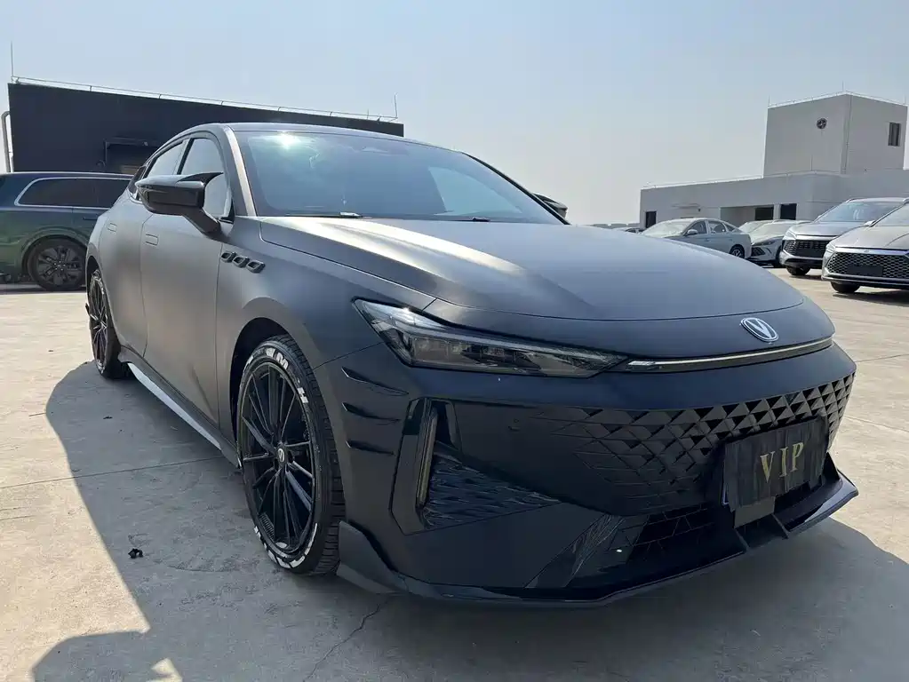 Changan UNI-V — миниатюра 3