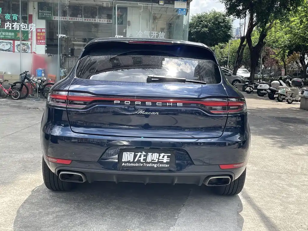 Porsche Macan — миниатюра 8