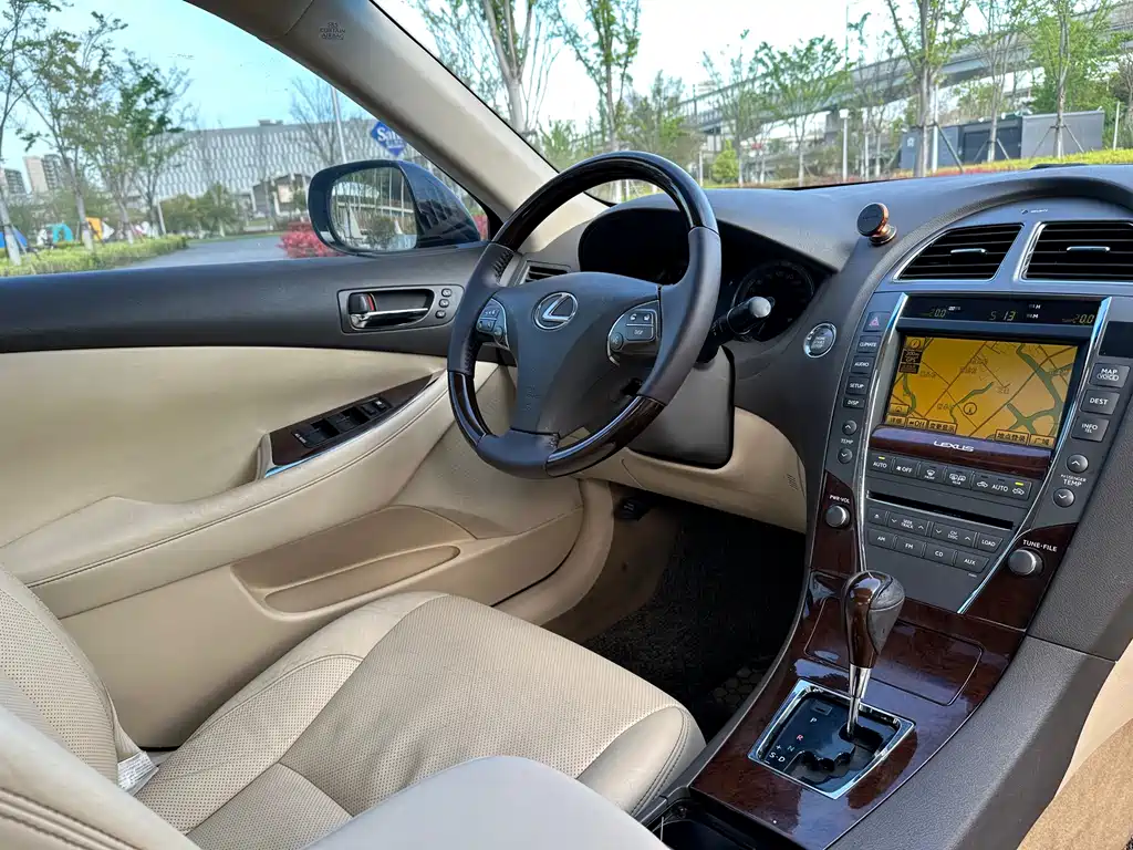 Lexus ES — фотографии объявления, Фото 12