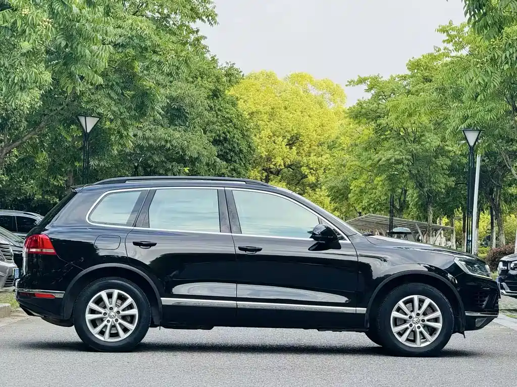 Volkswagen Touareg — миниатюра 7