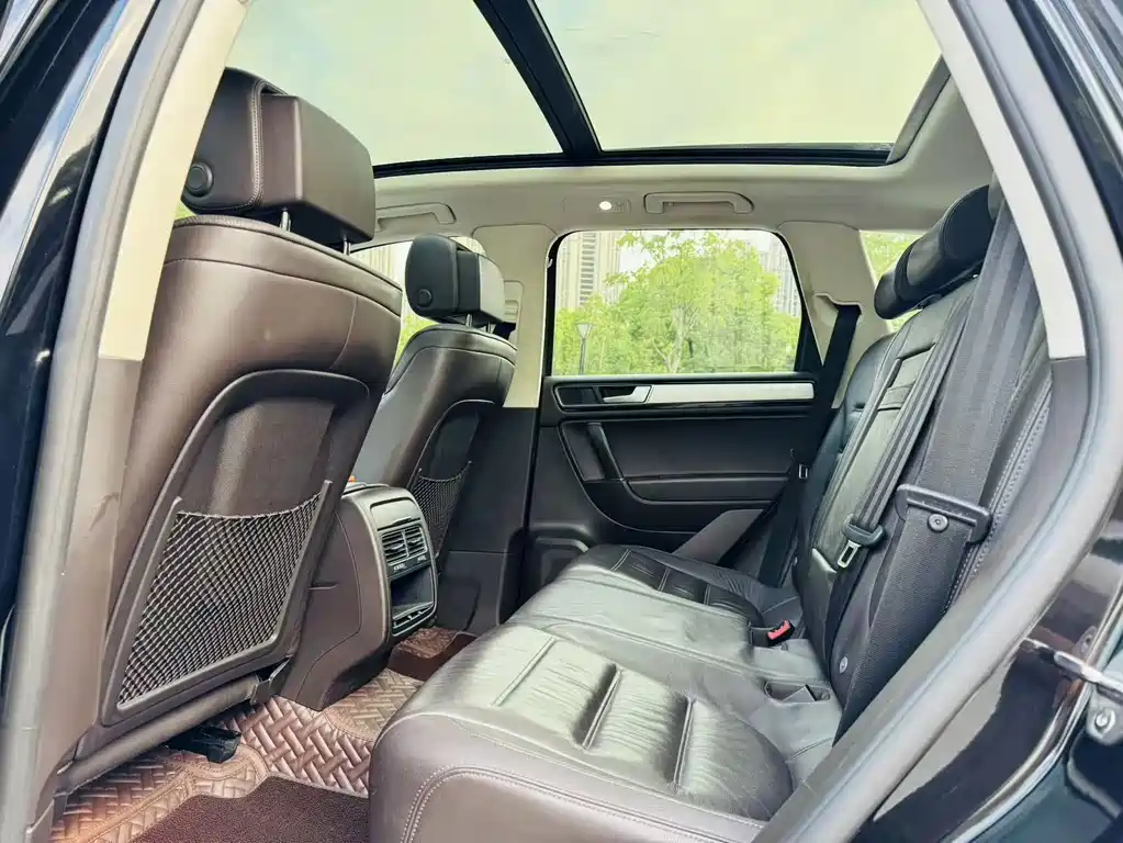 Volkswagen Touareg — миниатюра 13
