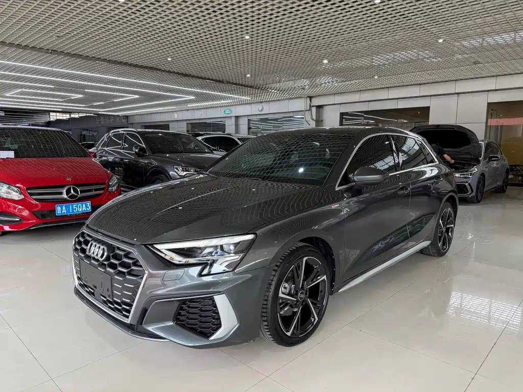 Audi A3 2023 Sportback 35 TFSI Fashion Sport Type
