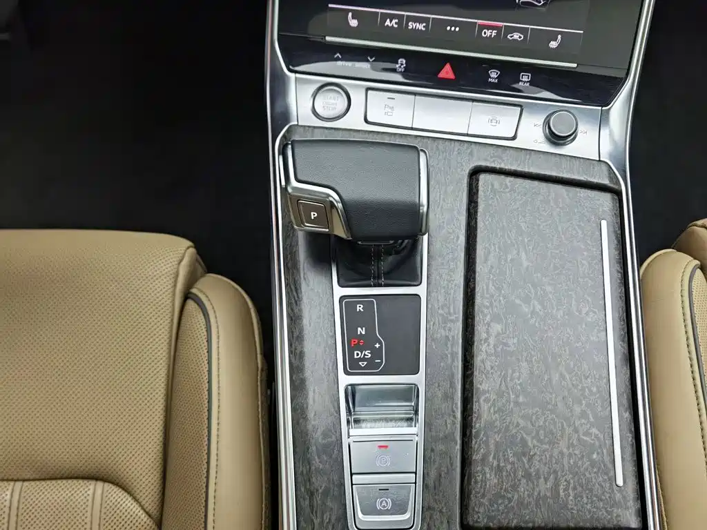 Audi A6L — миниатюра 13