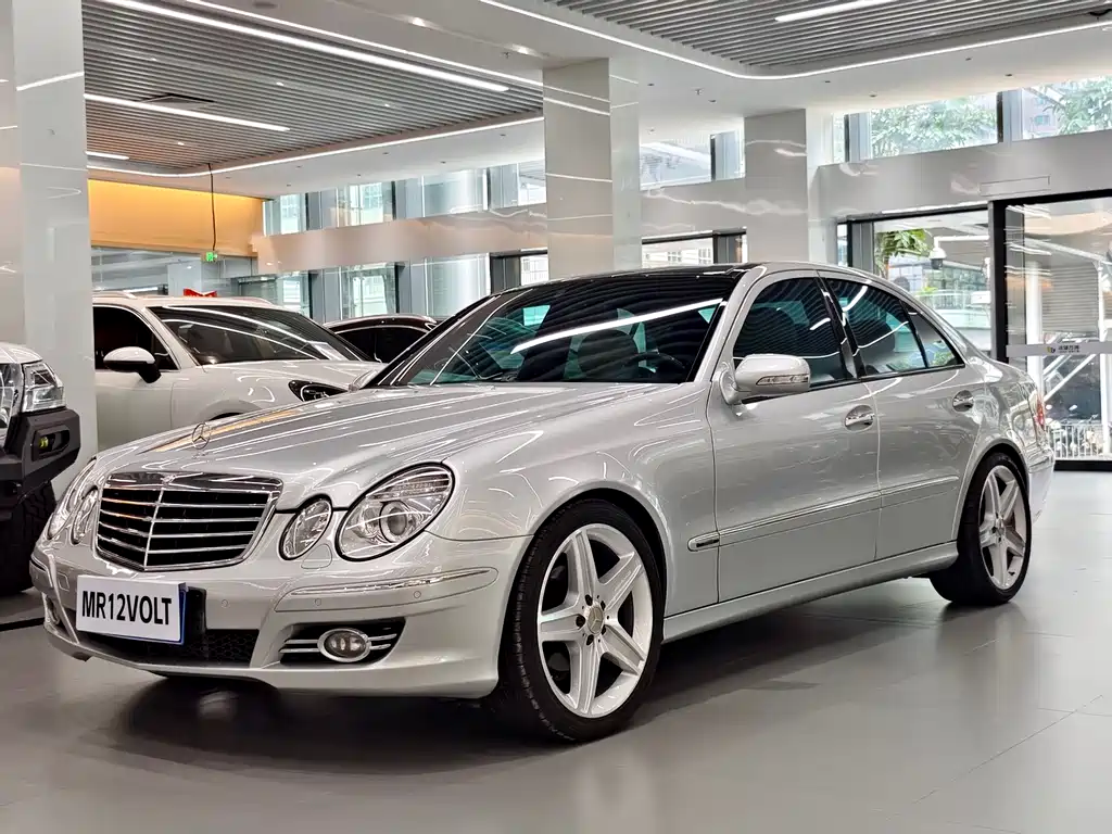 Mercedes-Benz E-Class 2009