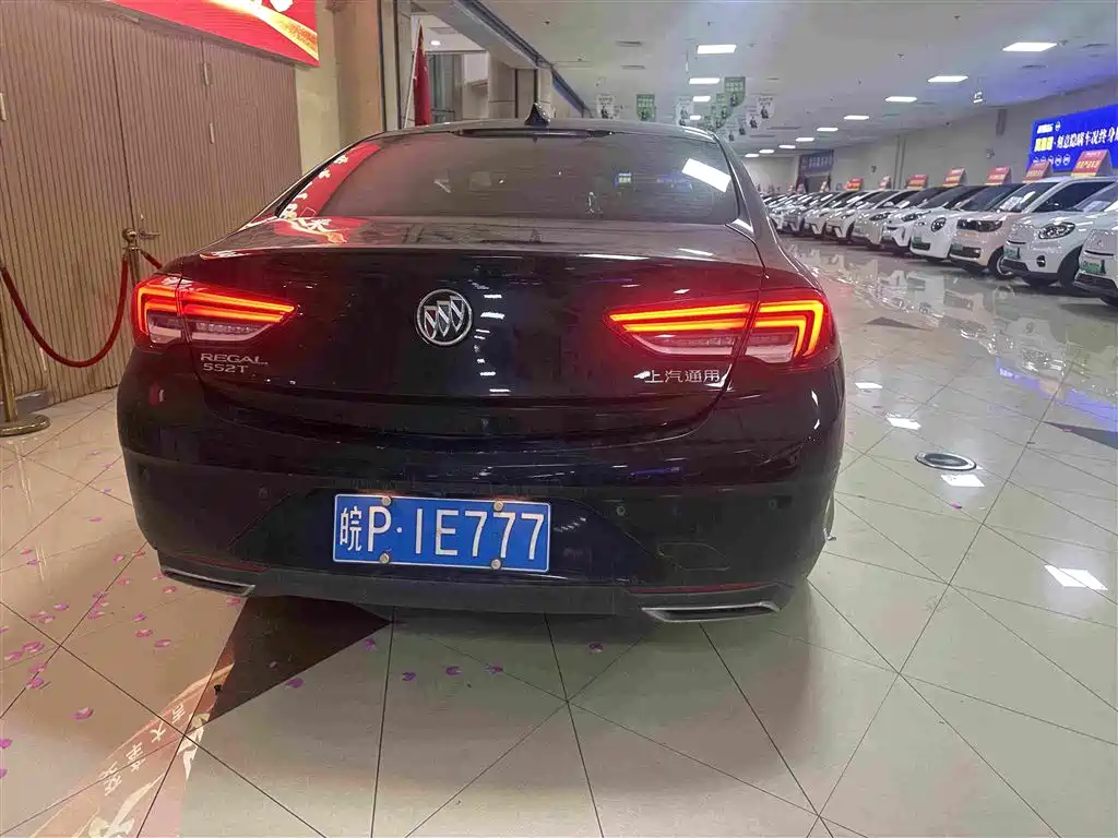 Buick Regal — миниатюра 5