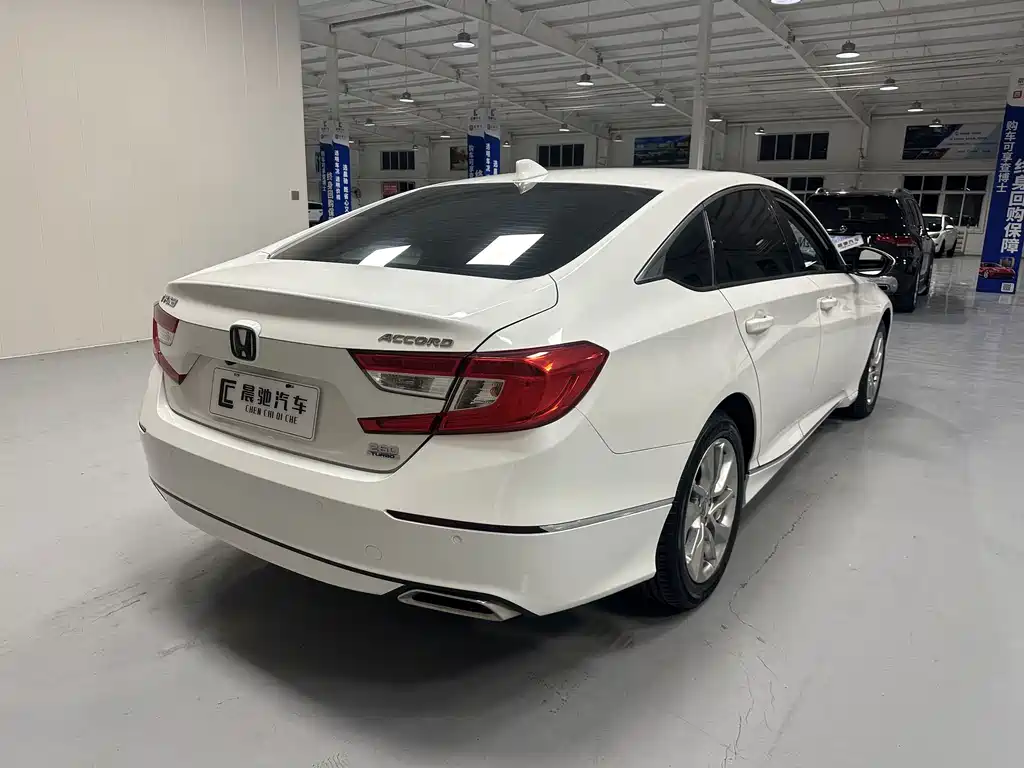 Honda Accord — миниатюра 4